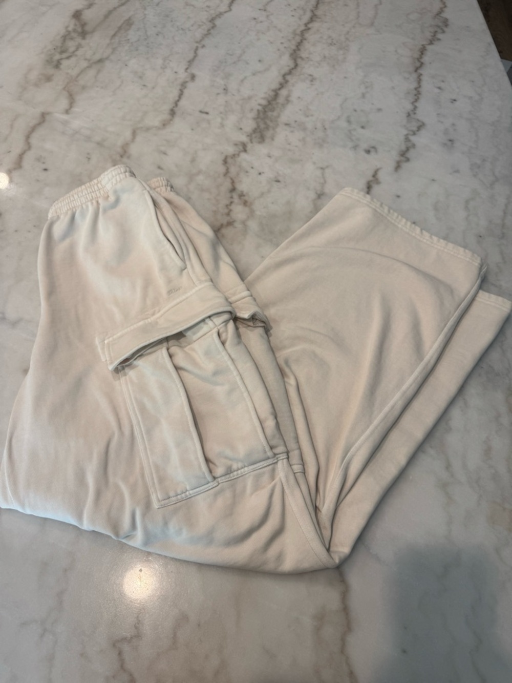 SKIMS Cream Cargo Pocket Sweatpants